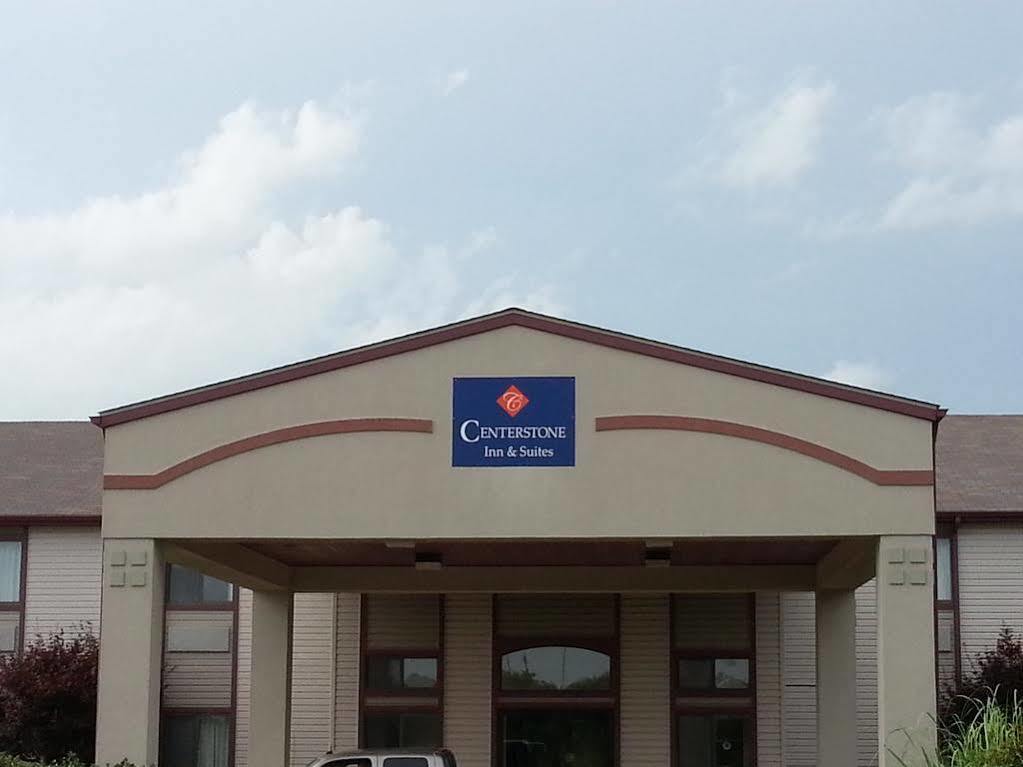 Centerstone Inn & Suites Carlyle 外观 照片